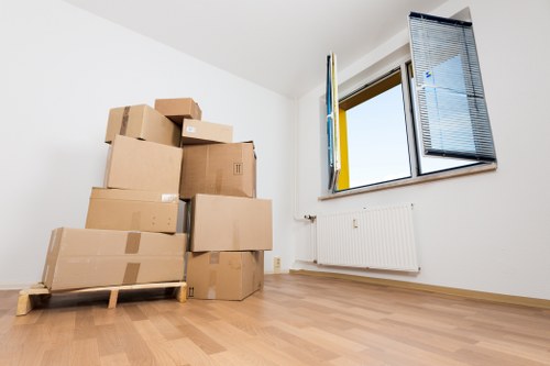 Trusted card and PayPal payment options for a moving service